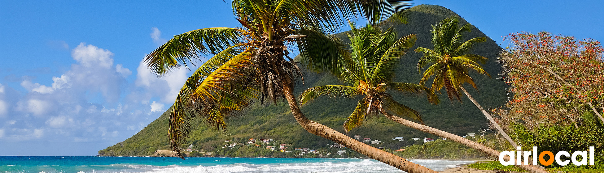 Plage sable noir martinique