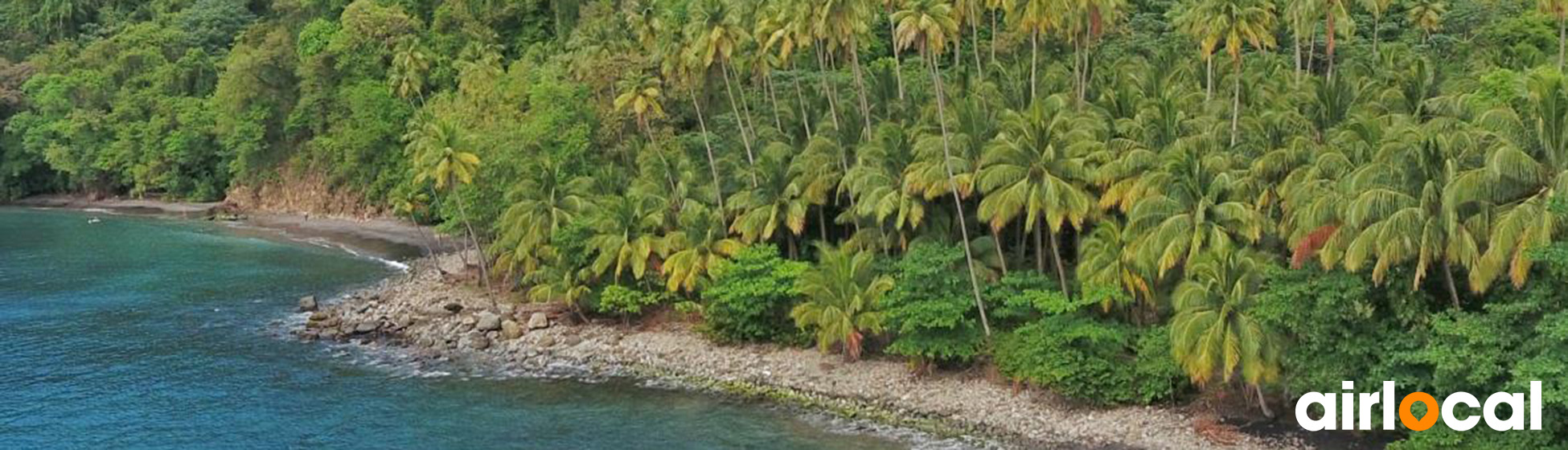 Plage sable noir martinique