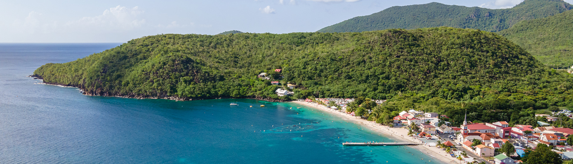 Plage noire martinique