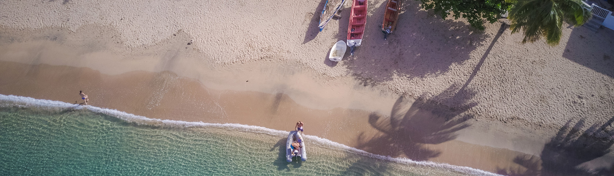 Plage sans sargasse martinique