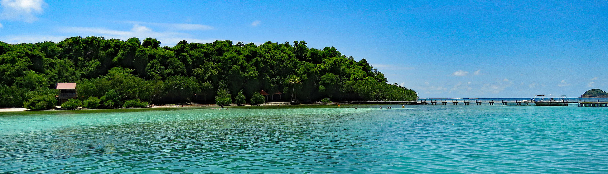 Plage sable noir martinique