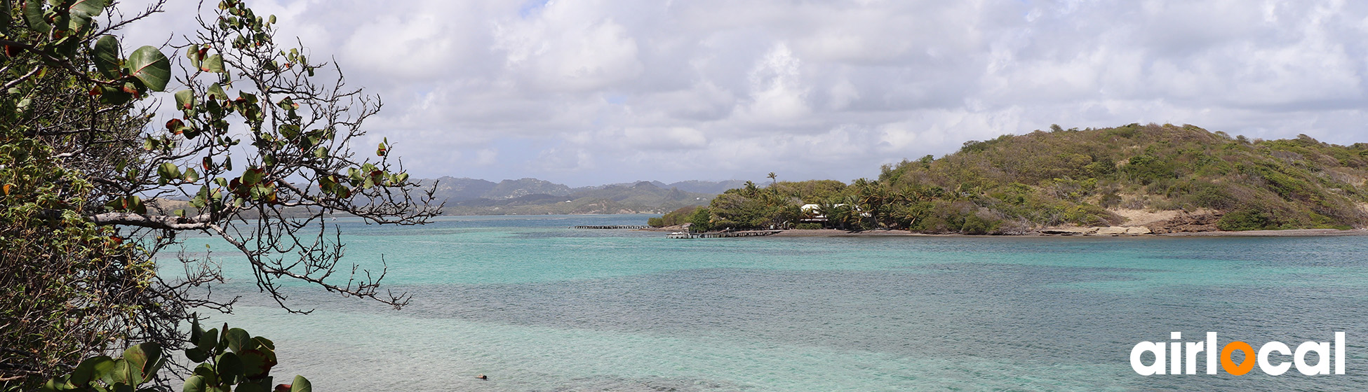 Plage noire martinique