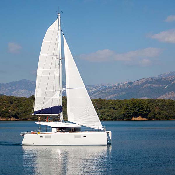 Location catamaran martinique skipper