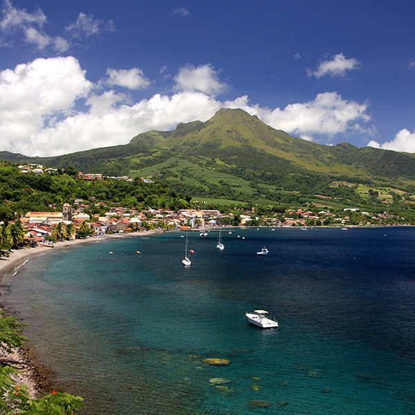 Plage sans sargasse martinique